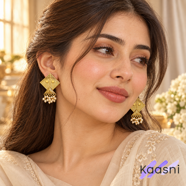 Kite Pearl Earrings