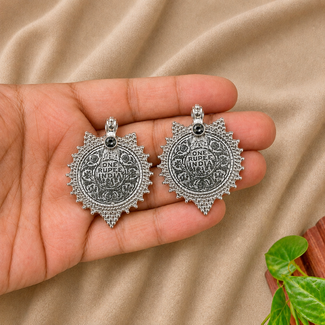 Antique-SIlver Earrings with Stone on Top