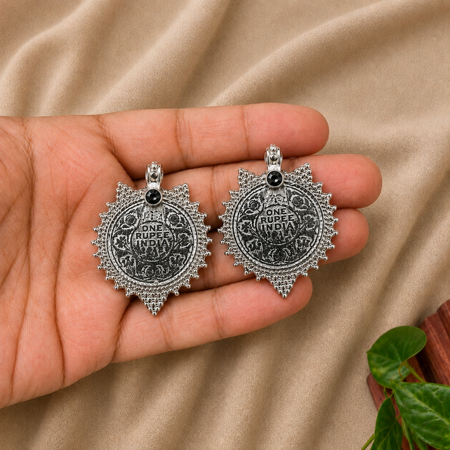 Antique-SIlver Earrings with Stone on Top