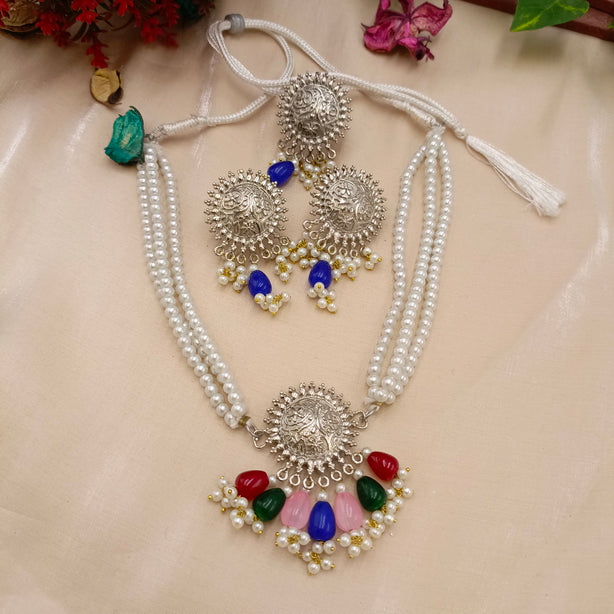 Dilruba Silver Pearl Set