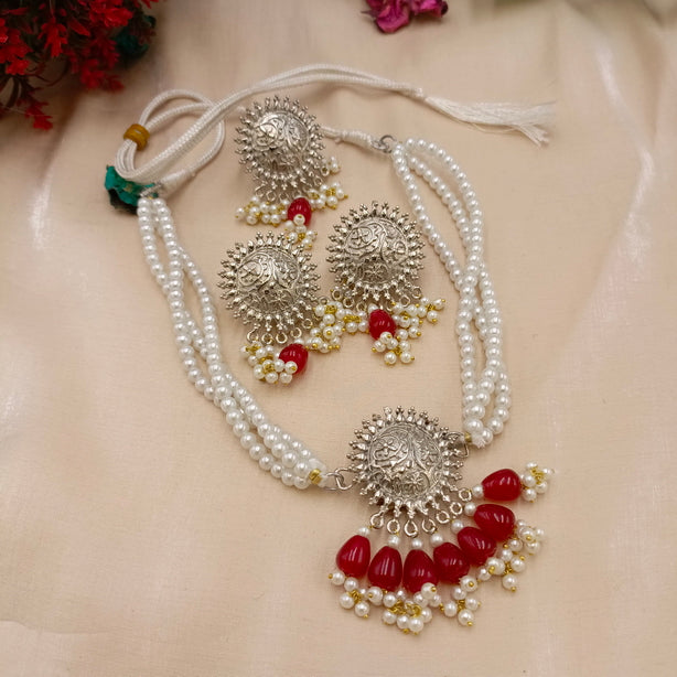 Dilruba Silver Pearl Set