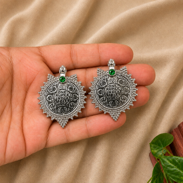 Antique-SIlver Earrings with Stone on Top