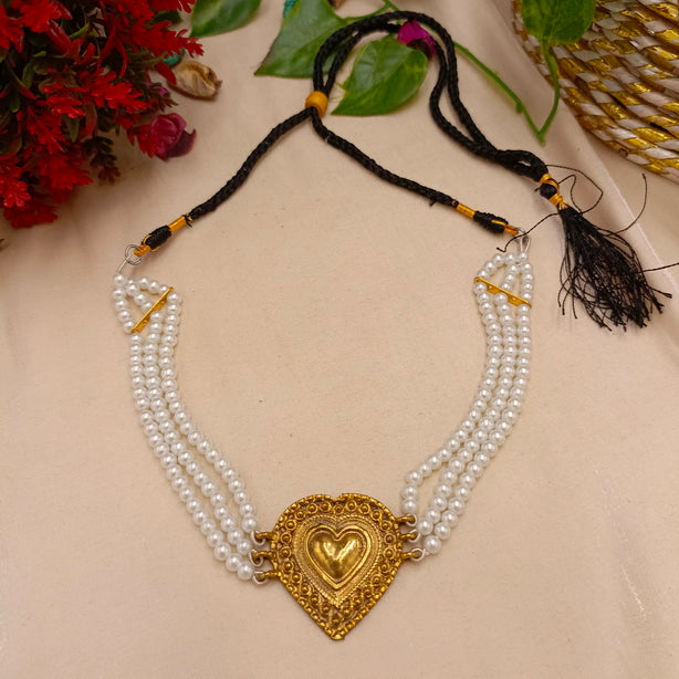 Golden Heart Choker