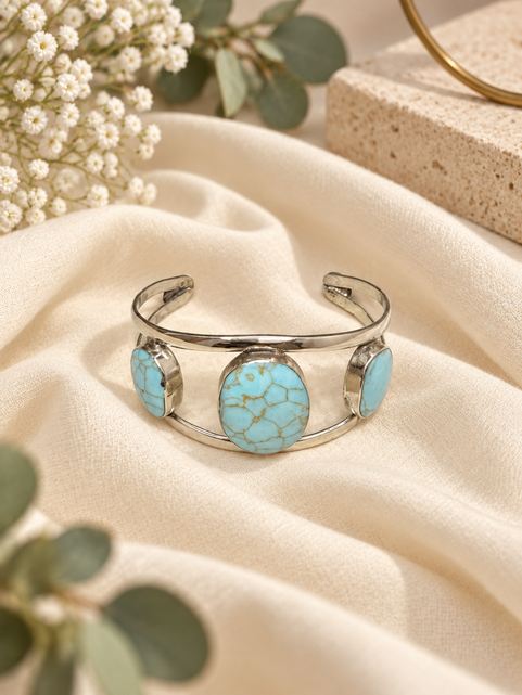 Nigar Silver-Toned Three-Stone Cuff