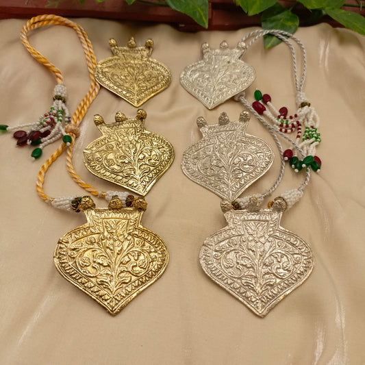 Paan Choker Set with Indian Dori