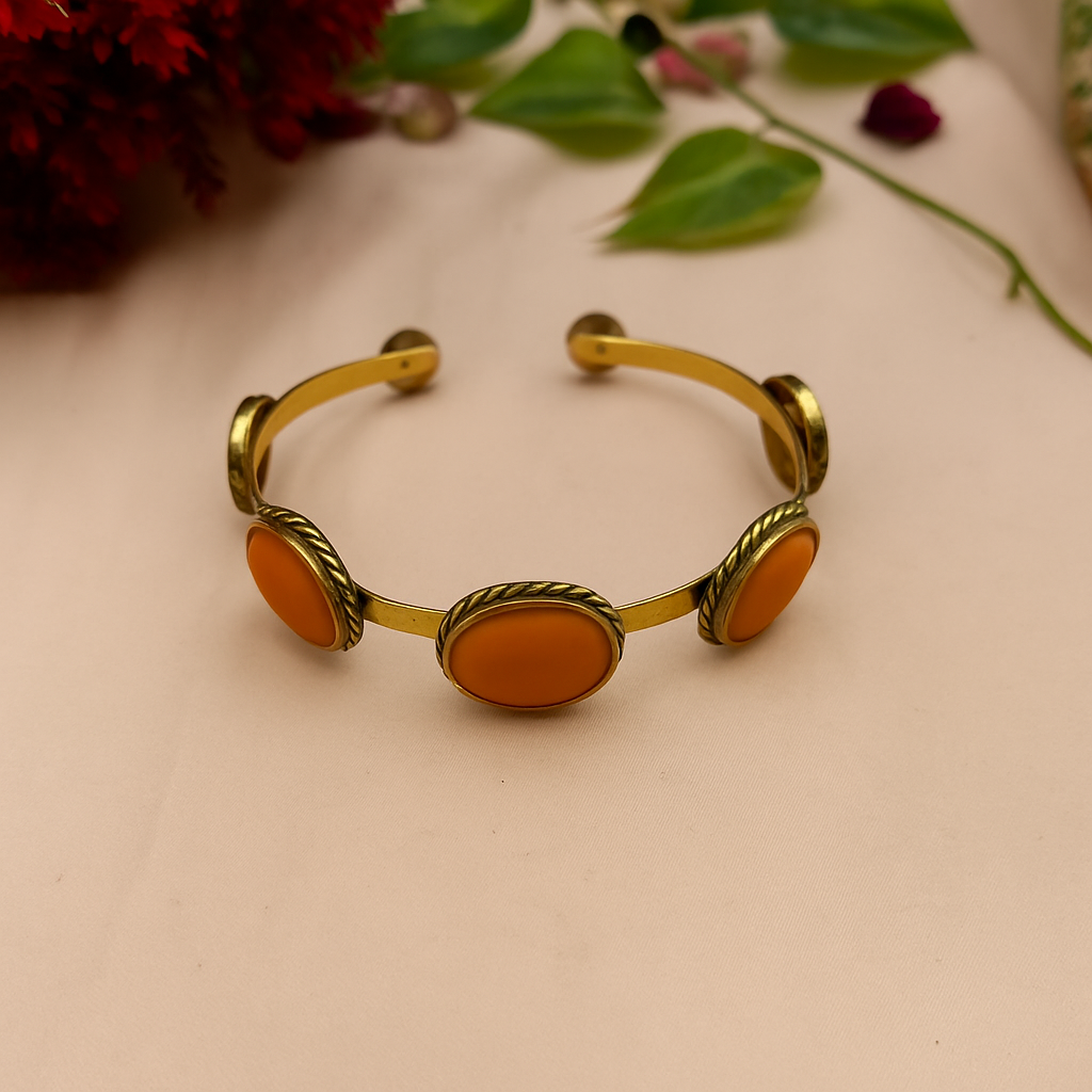 Lightweight Round Hand/Arm Cuff