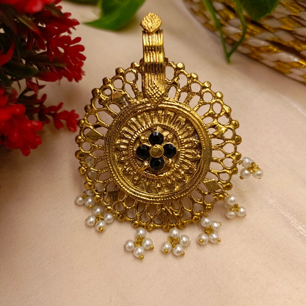 Vintage Round Ring with Stones - Adjustable