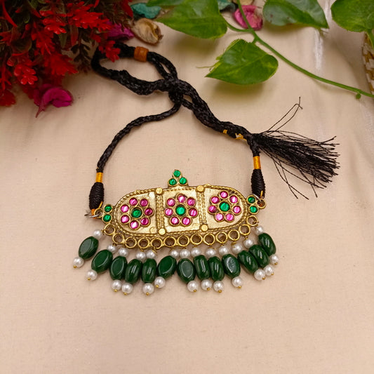 Green 3-Phool Choker - Handmade