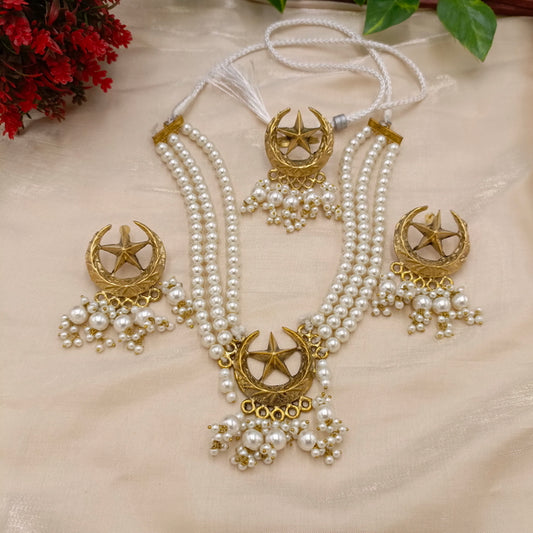 White Pearl Crescent Set