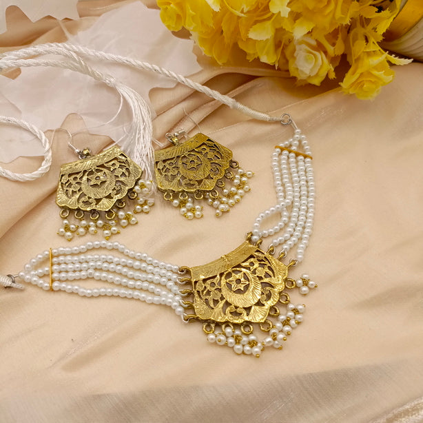 Chand Tara Choker Set - Med