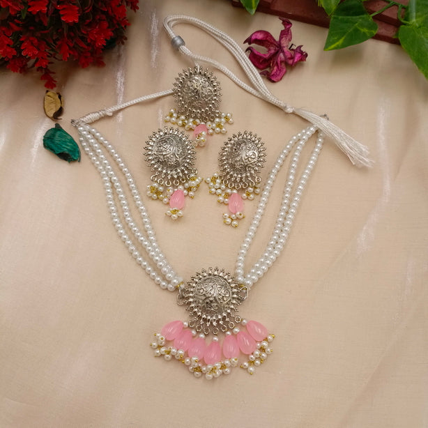 Dilruba Silver Pearl Set