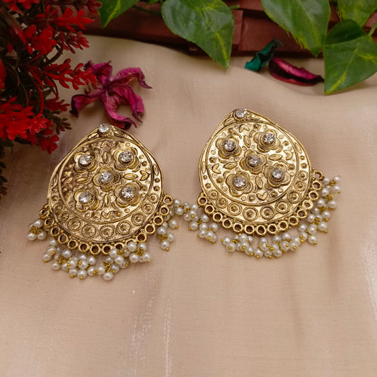 Oval Earrings with Glass Stones