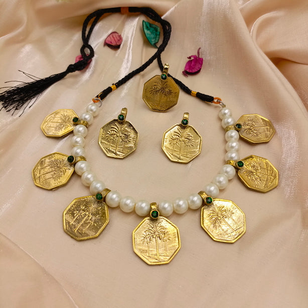 Golden Treasure Set - Kaasni Jewelry Pakistan